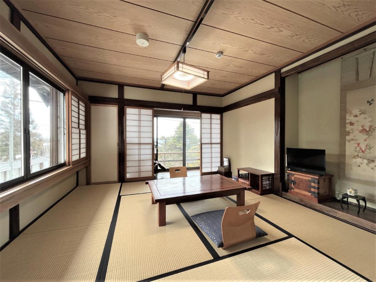 宿屋白金家 Yadoya-Shiroganeya 1日1組限定2名から8名様まで 全館貸切り 伝統的建造物の旅籠宿 Traditional Culture Experience 나가노 외부 사진