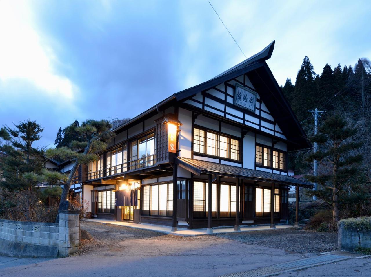 宿屋白金家 Yadoya-Shiroganeya 1日1組限定2名から8名様まで 全館貸切り 伝統的建造物の旅籠宿 Traditional Culture Experience 나가노 외부 사진